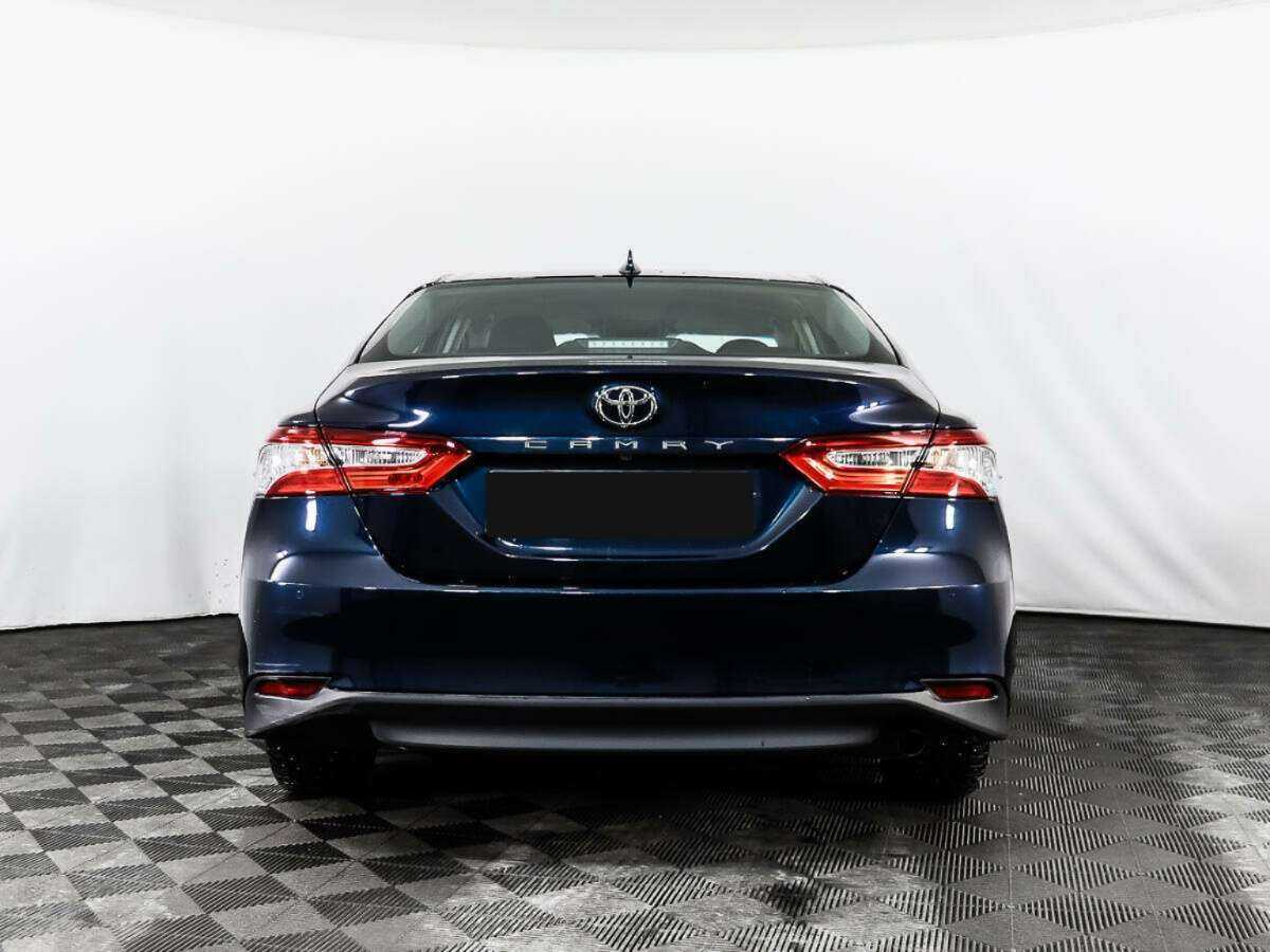 Toyota Camry с пробегом — 2020 год. Фото: #3