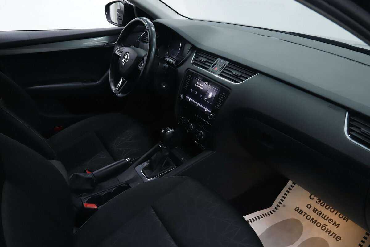 Skoda Octavia с пробегом — 2019 год. Фото: #14