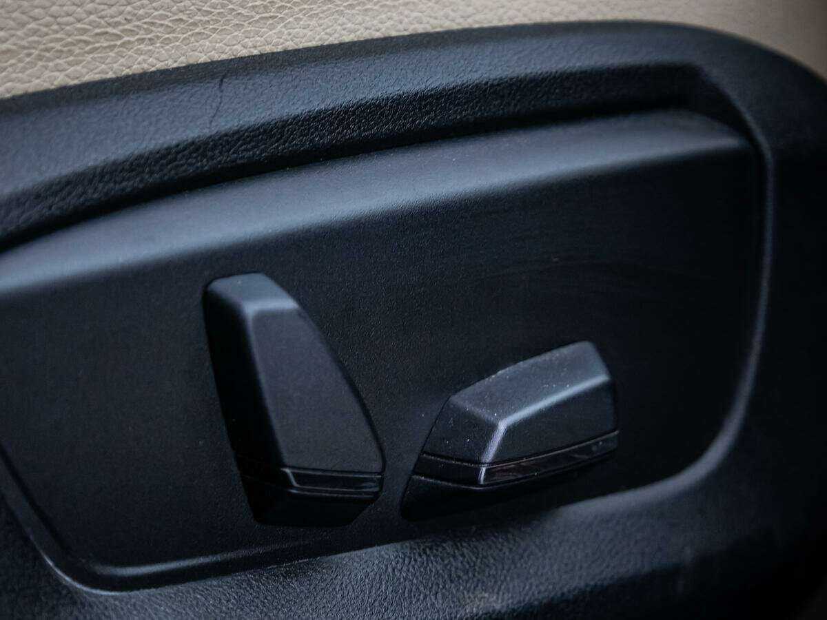 BMW 5 серии с пробегом — 2014 год. Фото: #13