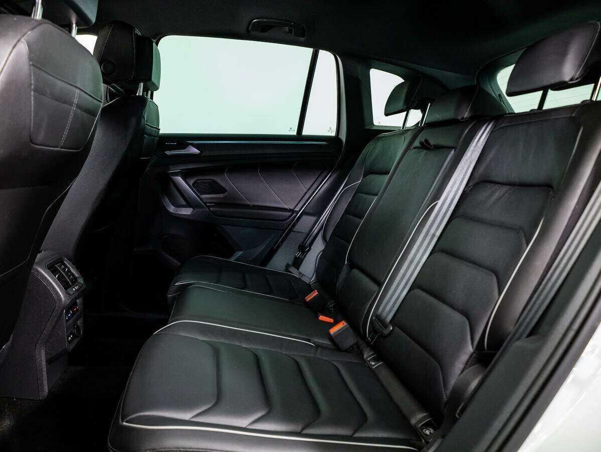 Volkswagen Tiguan с пробегом — 2021 год. Фото: #7