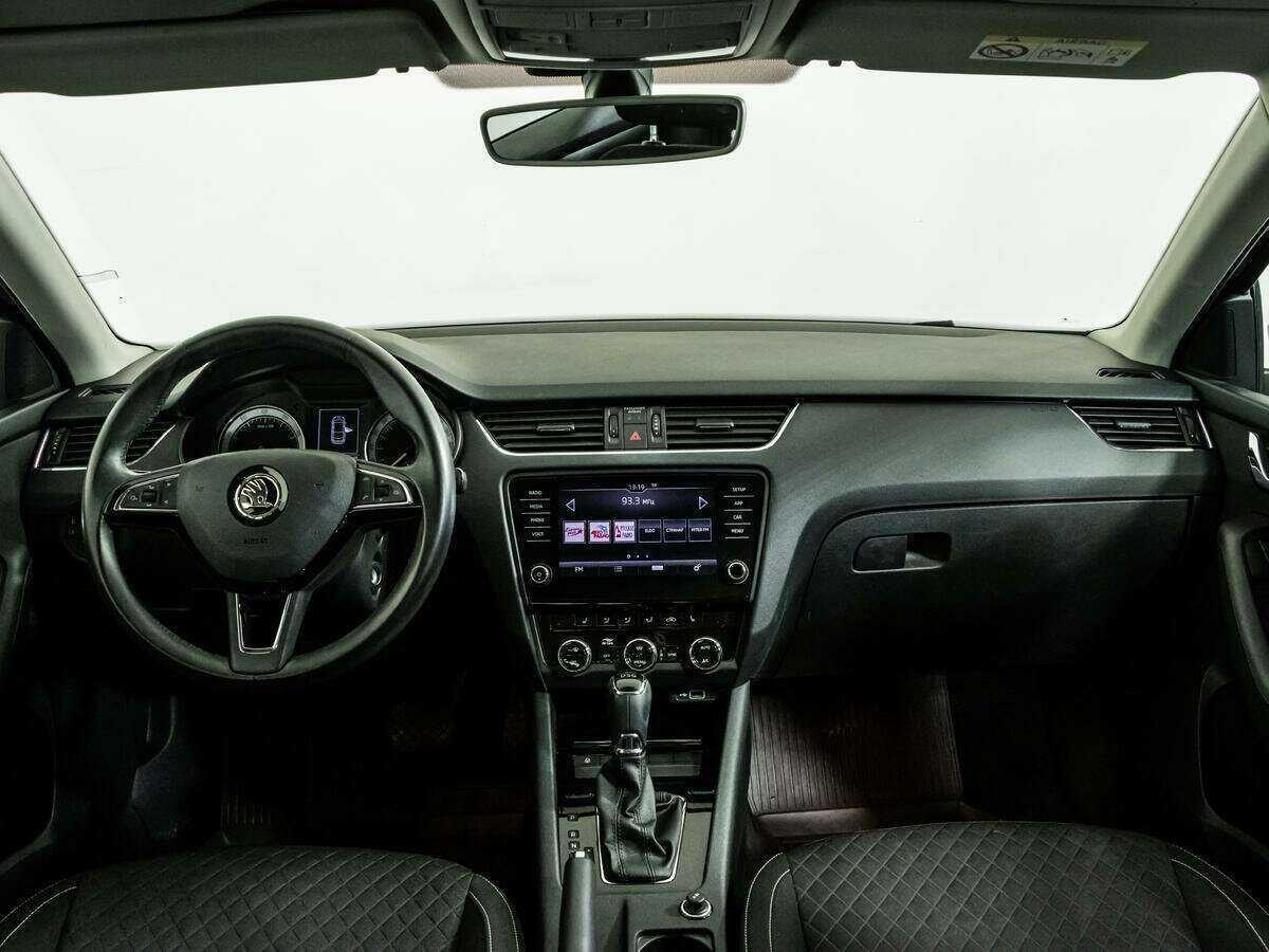 Skoda Octavia с пробегом — 2018 год. Фото: #12