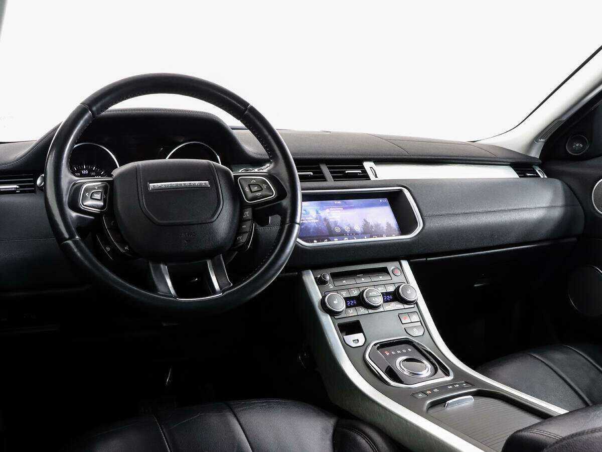 Land Rover Range Rover Evoque с пробегом — 2017 год. Фото: #8