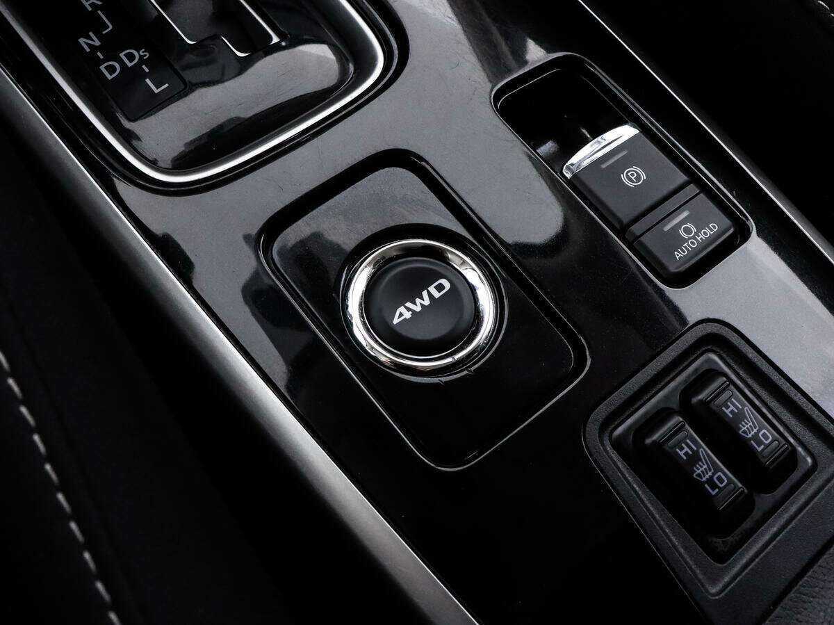 Mitsubishi Outlander с пробегом — 2020 год. Фото: #12