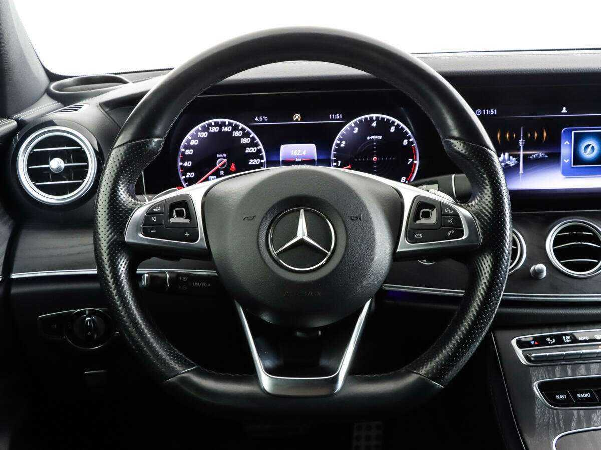Mercedes-Benz E-Класс с пробегом — 2018 год. Фото: #6