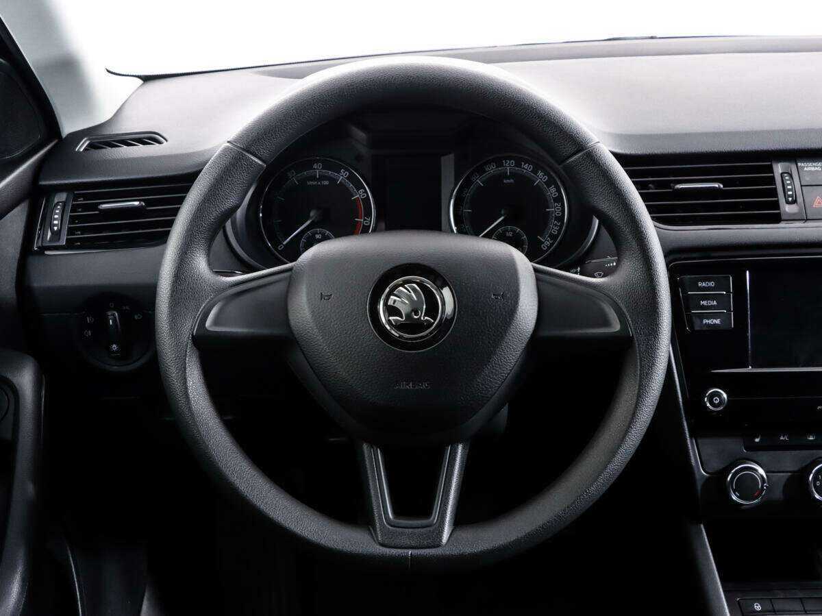 Skoda Octavia с пробегом — 2018 год. Фото: #9