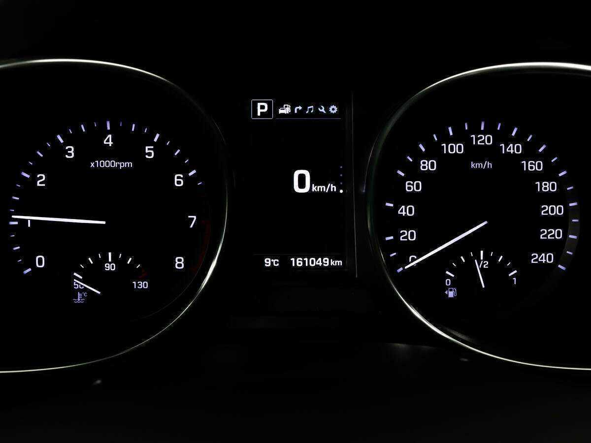 Hyundai Santa Fe с пробегом — 2016 год. Фото: #21