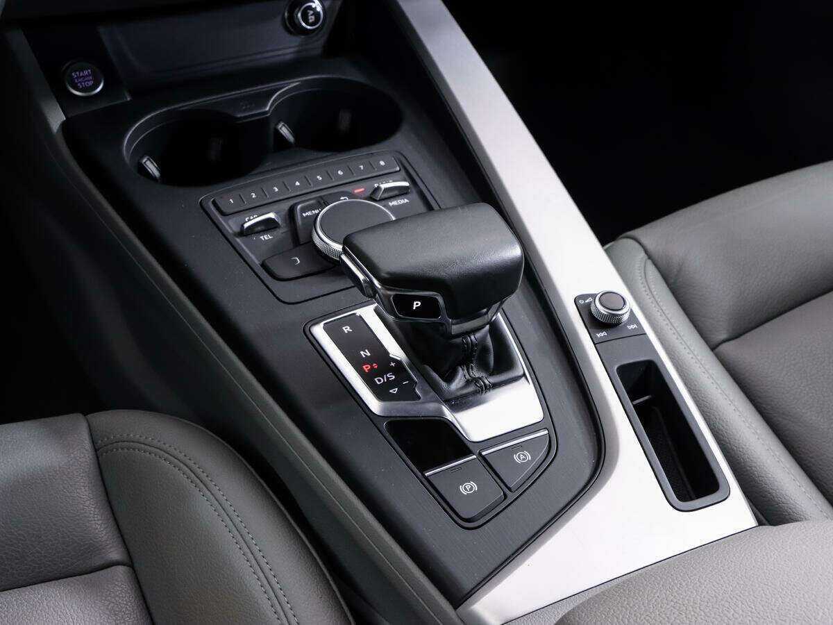 Audi A4 с пробегом — 2019 год. Фото: #11
