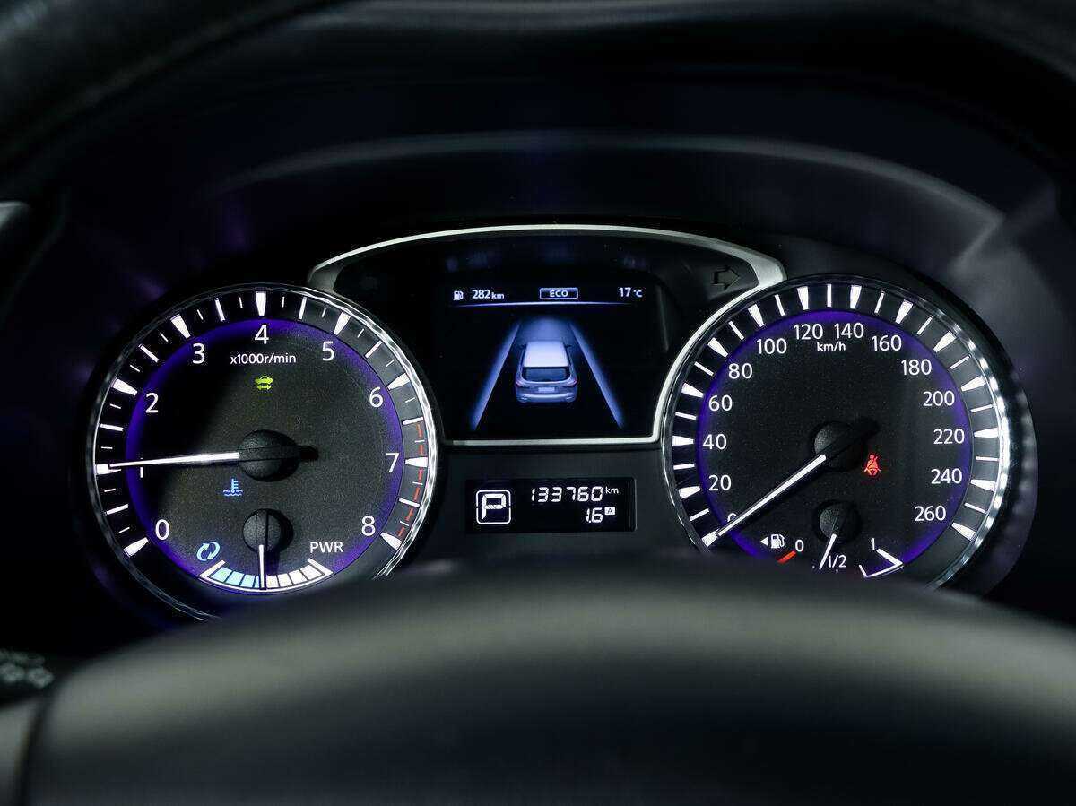 Infiniti QX60 с пробегом — 2014 год. Фото: #20