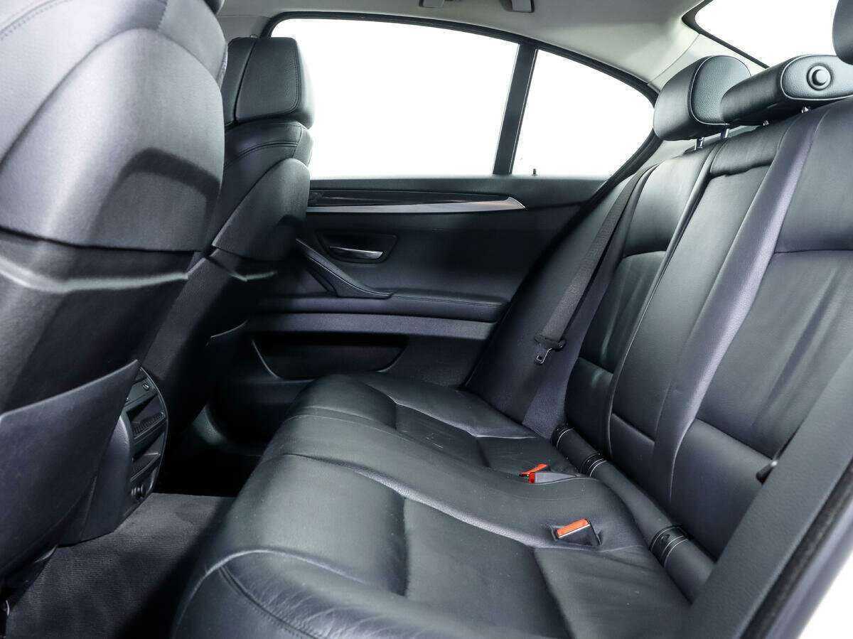 BMW 5 серии с пробегом — 2013 год. Фото: #10