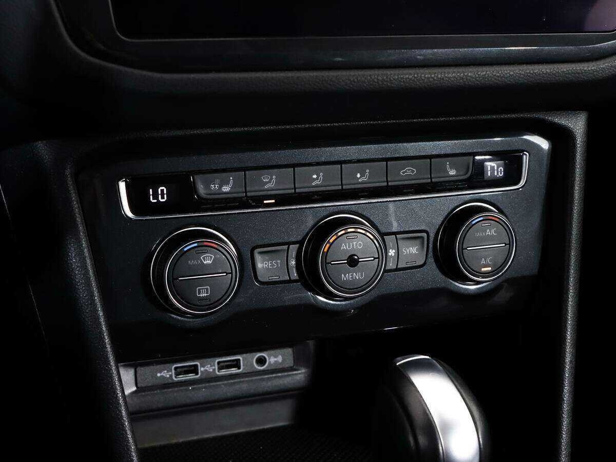 Volkswagen Tiguan с пробегом — 2020 год. Фото: #14