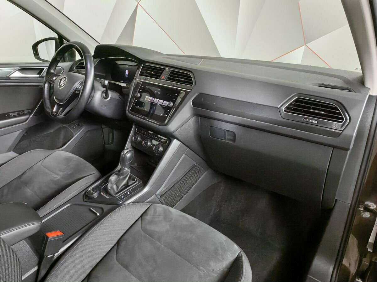 Volkswagen Tiguan с пробегом — 2017 год. Фото: #8