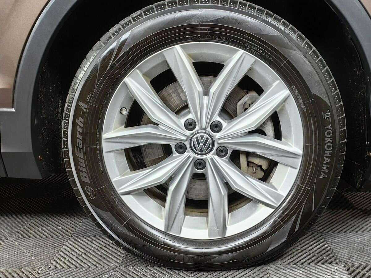 Volkswagen Tiguan с пробегом — 2017 год. Фото: #15