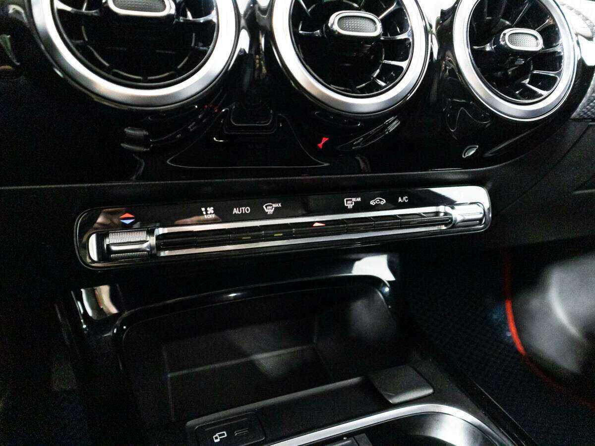 Mercedes-Benz CLA с пробегом — 2020 год. Фото: #16