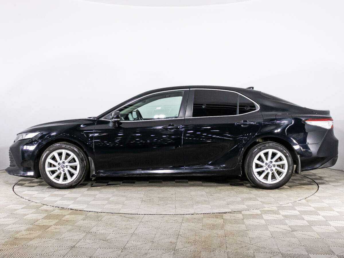 Toyota Camry с пробегом — 2021 год. Фото: #7