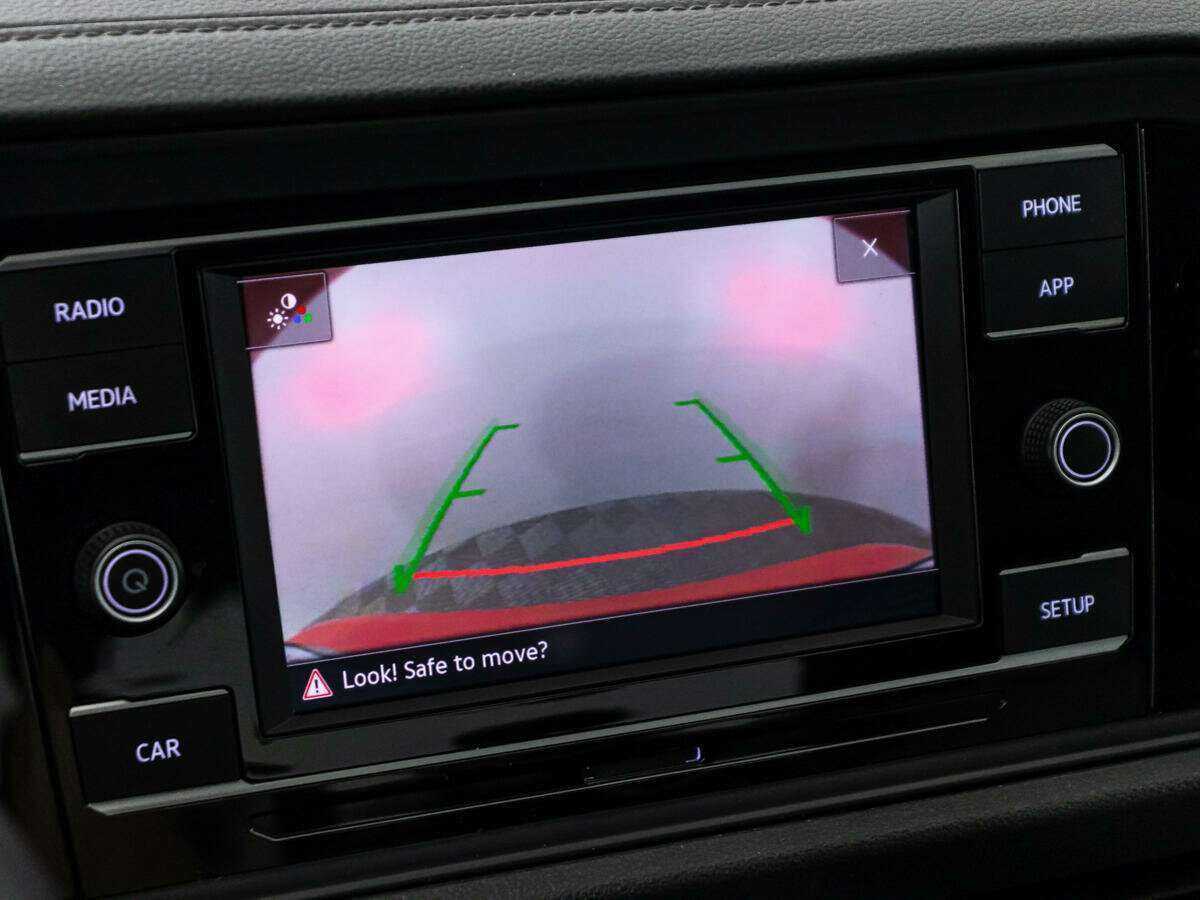 Volkswagen Jetta с пробегом — 2018 год. Фото: #15