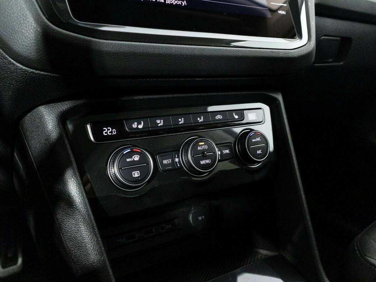 Volkswagen Tiguan с пробегом — 2020 год. Фото: #15