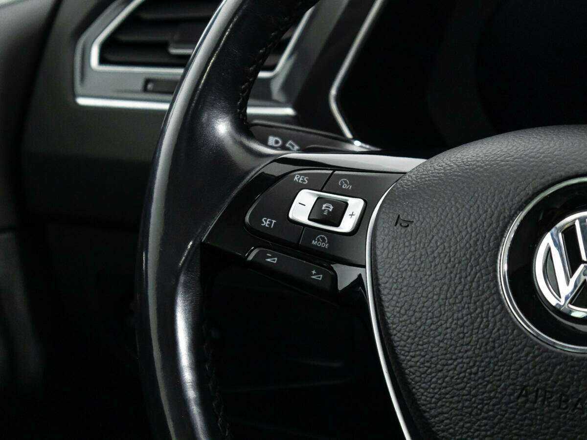 Volkswagen Tiguan с пробегом — 2017 год. Фото: #20