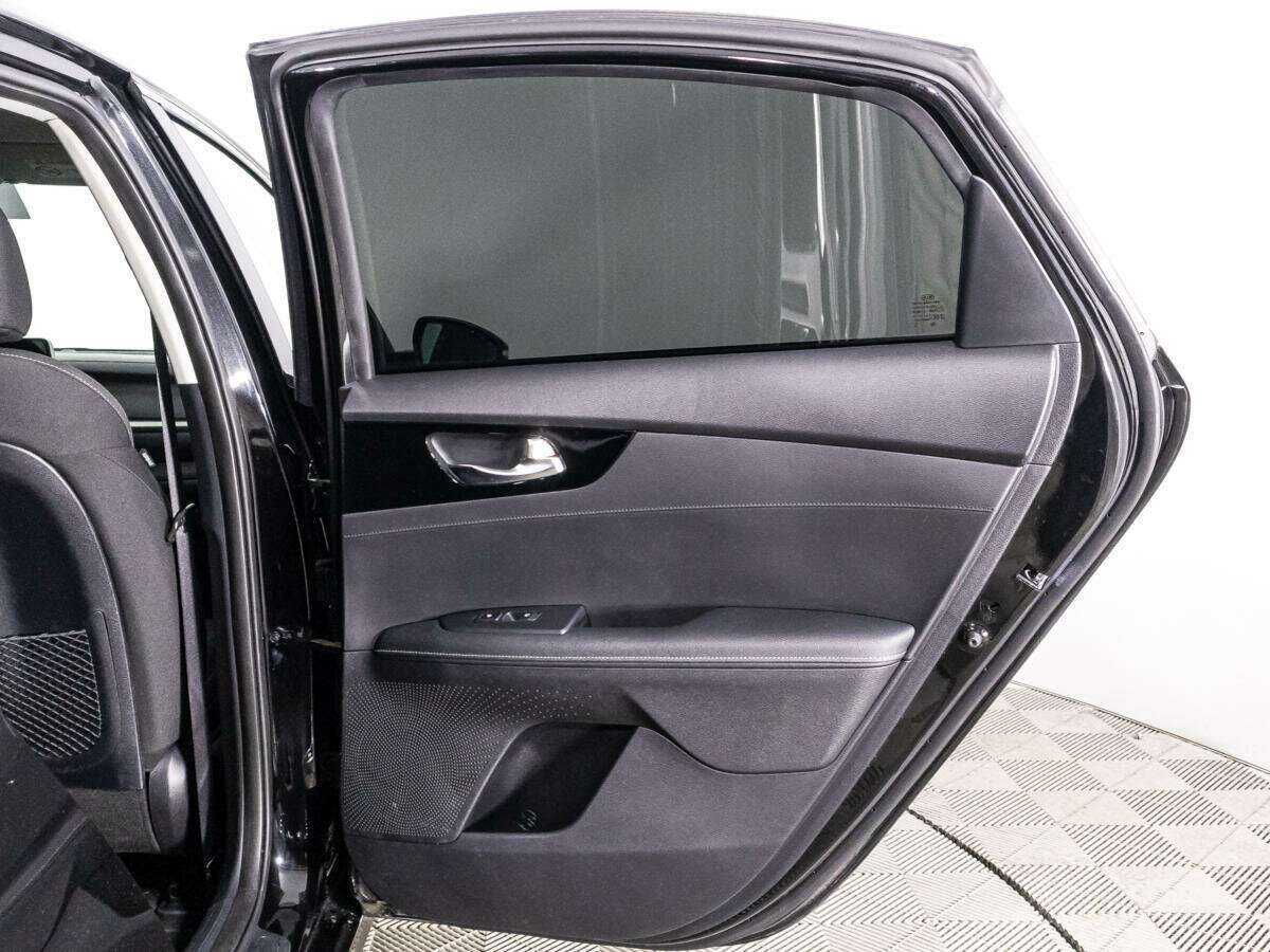 Kia Cerato с пробегом — 2019 год. Фото: #26