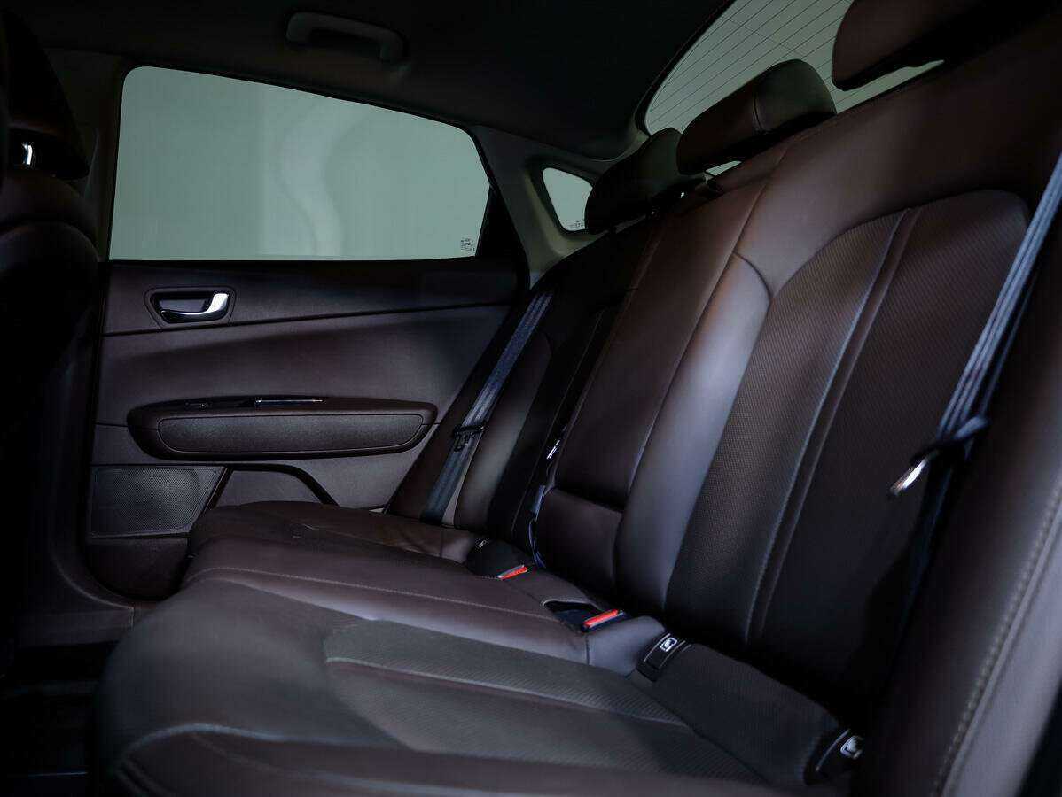 Kia Optima с пробегом — 2018 год. Фото: #11