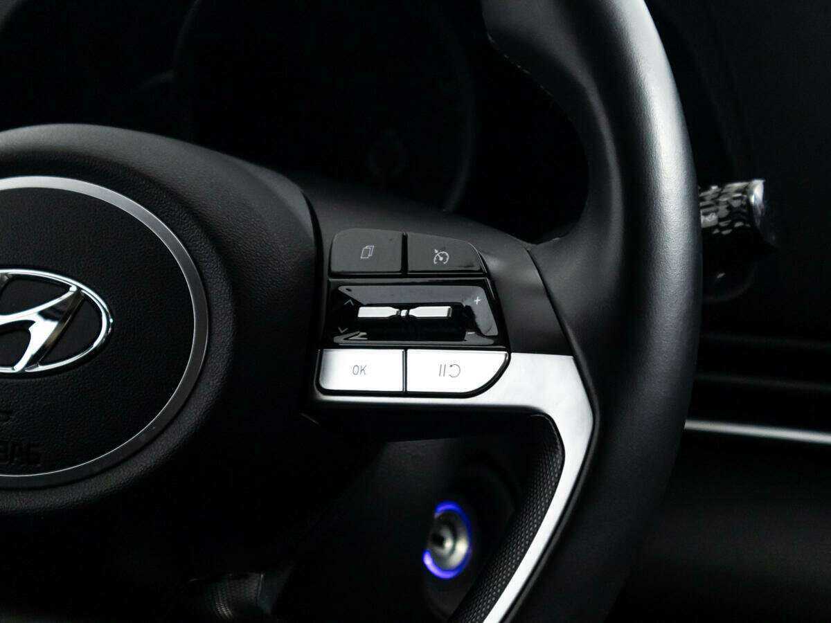 Hyundai Elantra с пробегом — 2021 год. Фото: #18