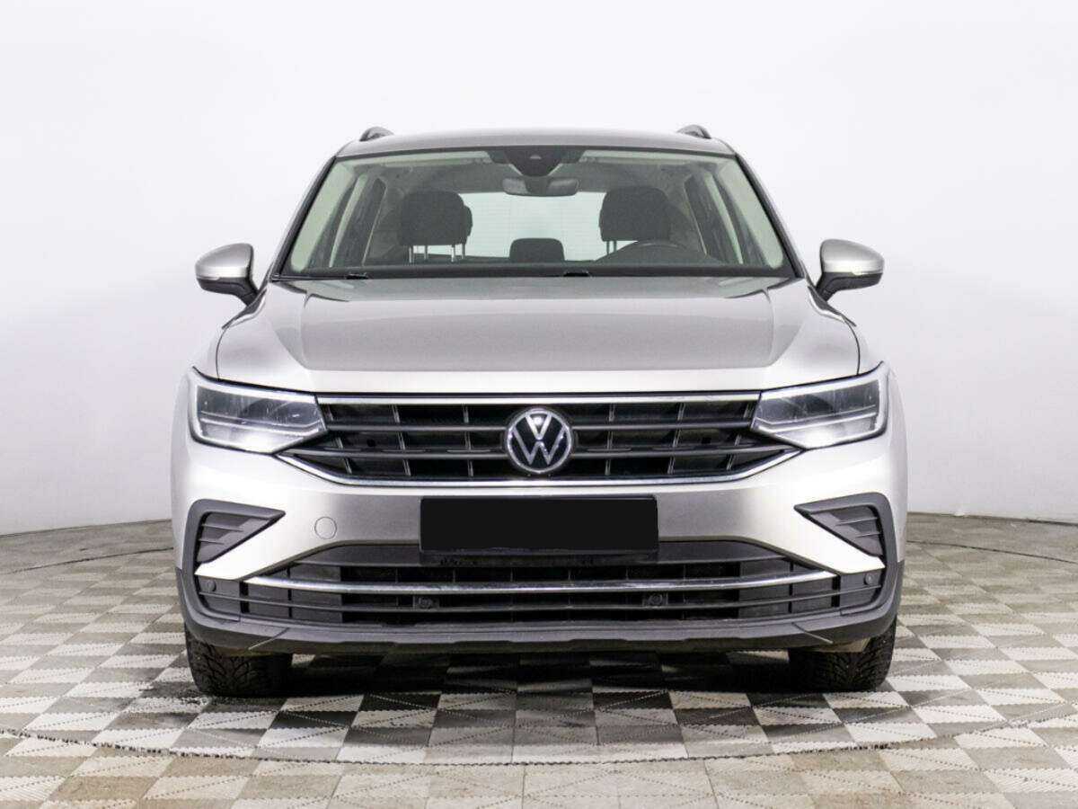 Volkswagen Tiguan с пробегом — 2021 год. Фото: #1