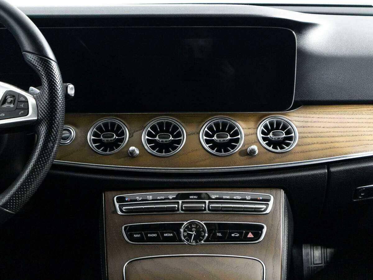 Mercedes-Benz E-Класс с пробегом — 2017 год. Фото: #13