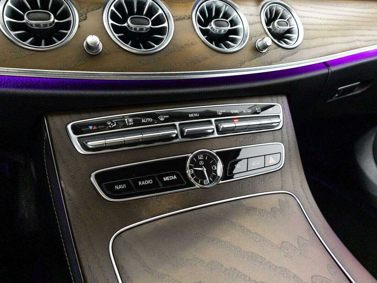 Mercedes-Benz E-Класс с пробегом — 2017 год. Фото: #15