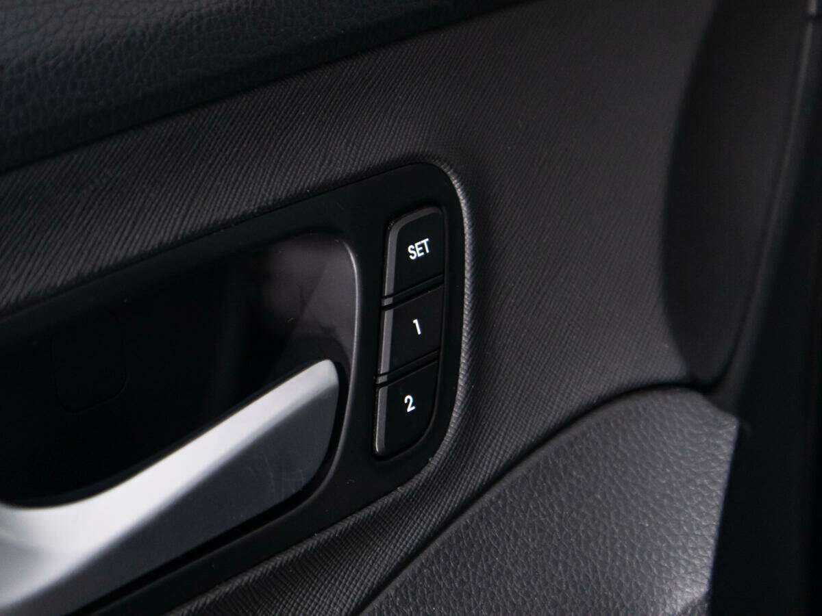 Hyundai Santa Fe с пробегом — 2017 год. Фото: #14