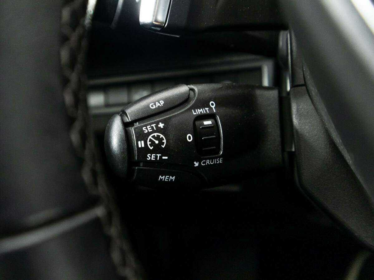 Peugeot 3008 с пробегом — 2018 год. Фото: #17