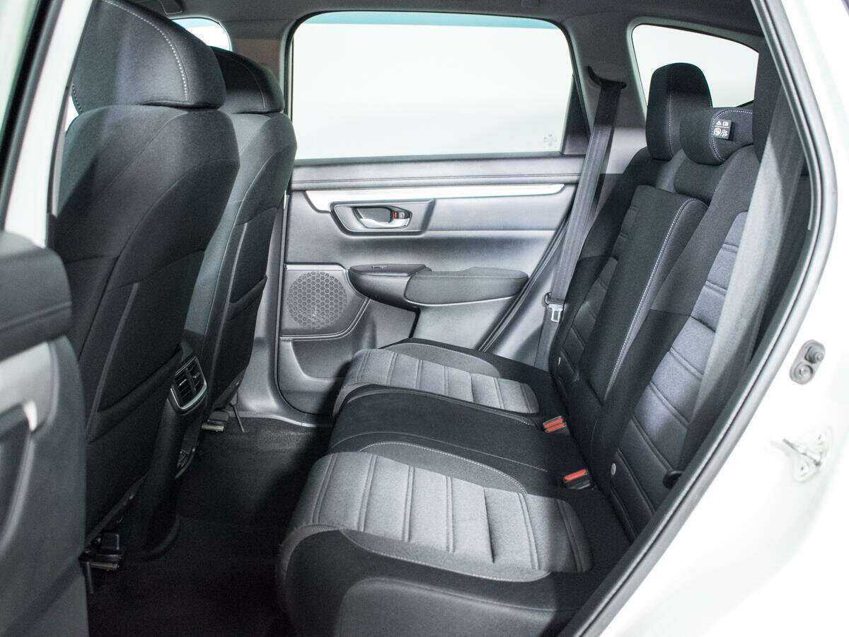 Honda CR-V с пробегом — 2017 год. Фото: #9