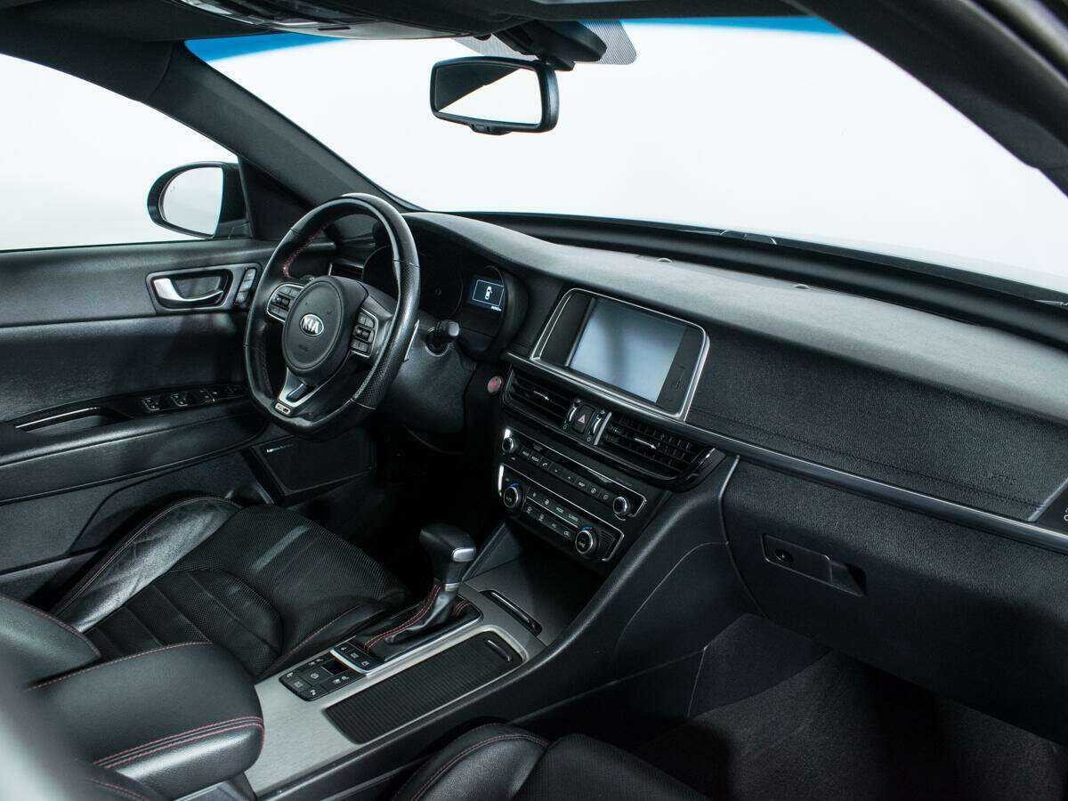 Kia Optima с пробегом — 2018 год. Фото: #8