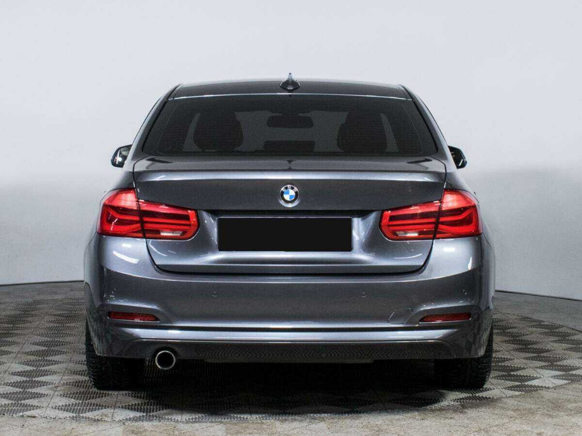 BMW 3 серии с пробегом — 2017 год. Фото: #5