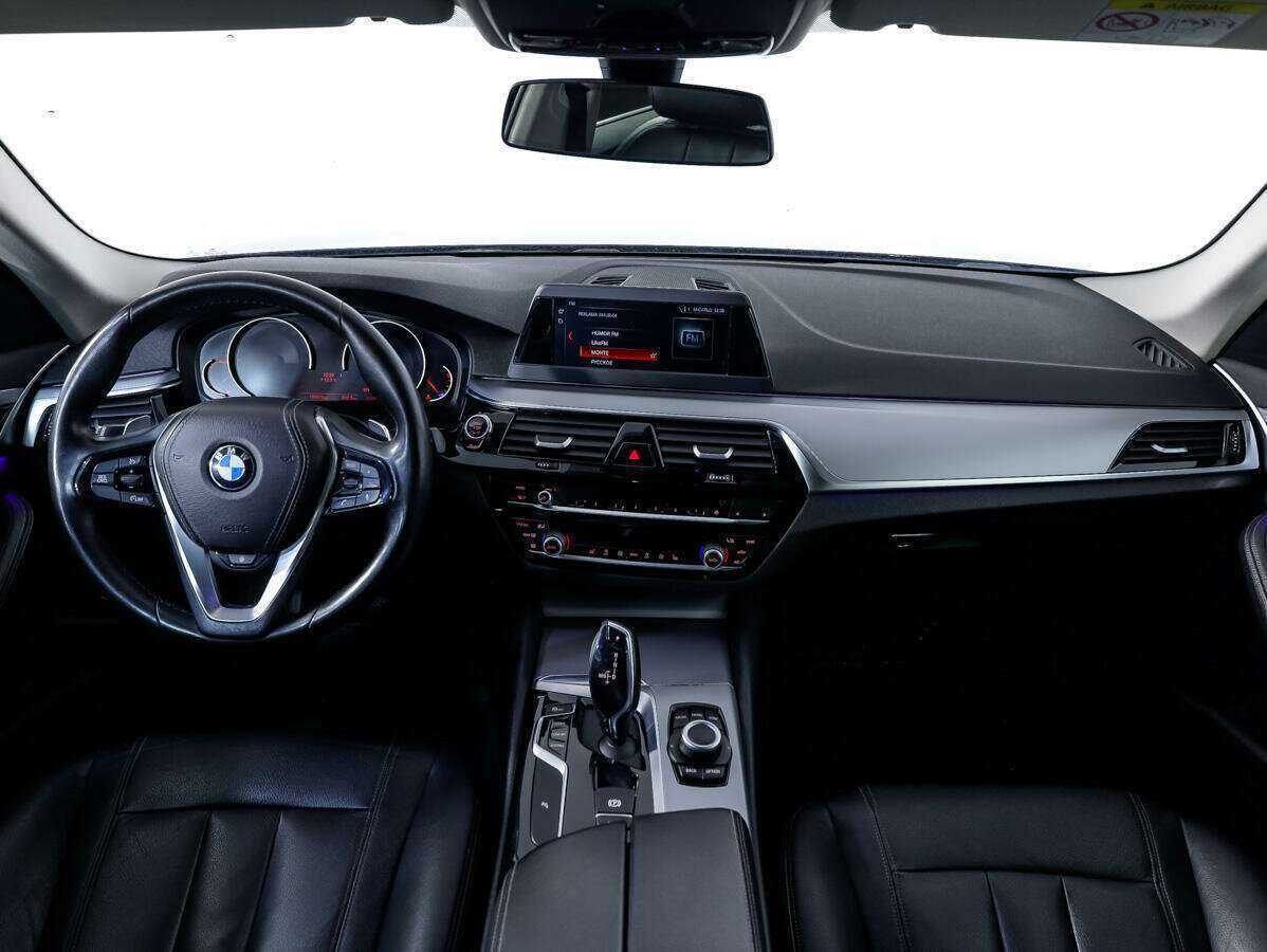 BMW 5 серии с пробегом — 2018 год. Фото: #8