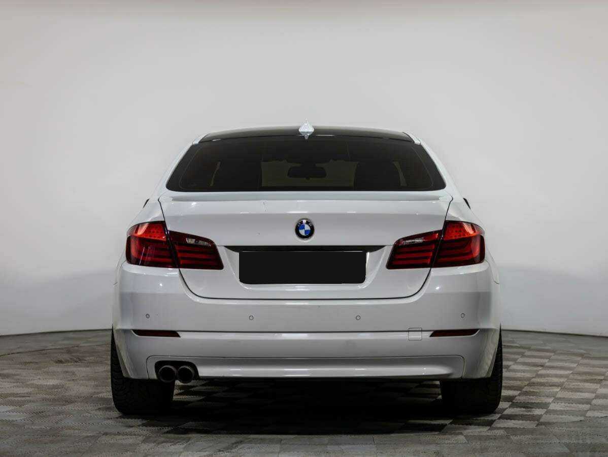 BMW 5 серии с пробегом — 2012 год. Фото: #4