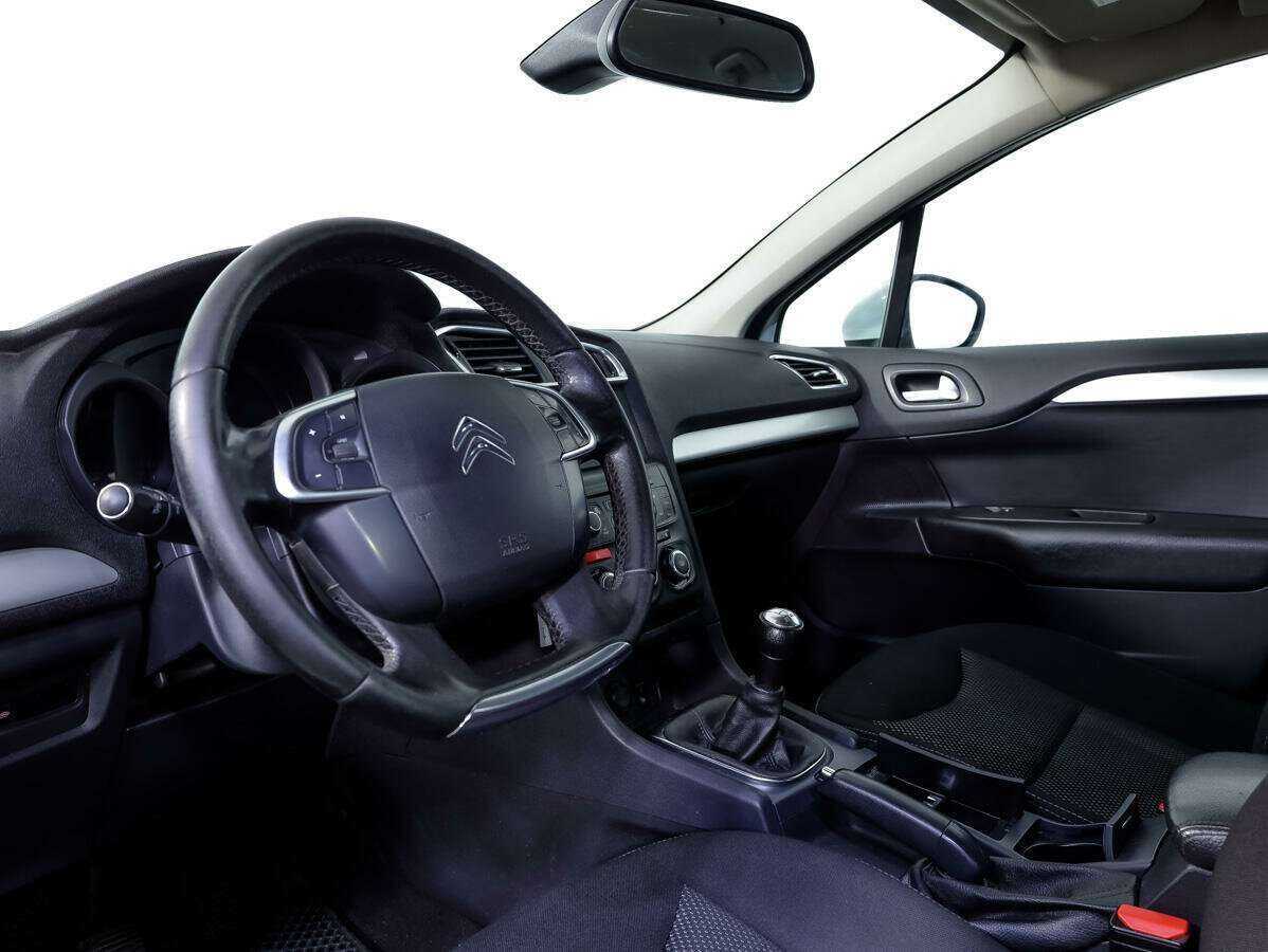Citroen C4 с пробегом — 2013 год. Фото: #8