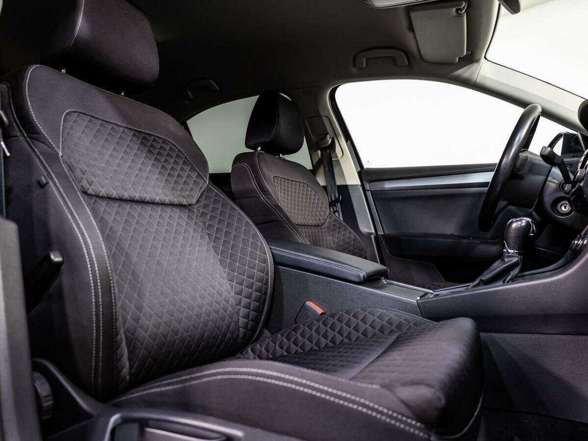 Skoda Superb с пробегом — 2016 год. Фото: #10