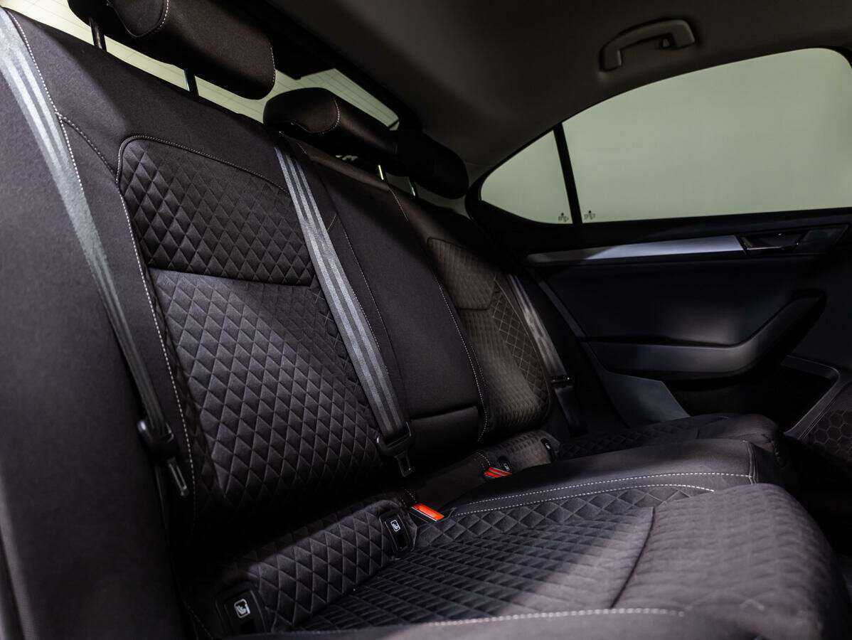 Skoda Superb с пробегом — 2016 год. Фото: #11