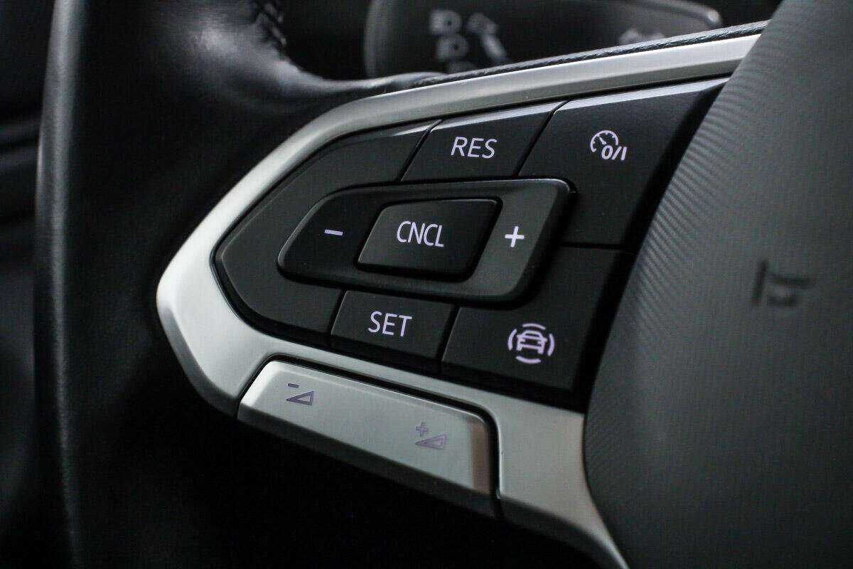 Volkswagen Tiguan с пробегом — 2021 год. Фото: #11