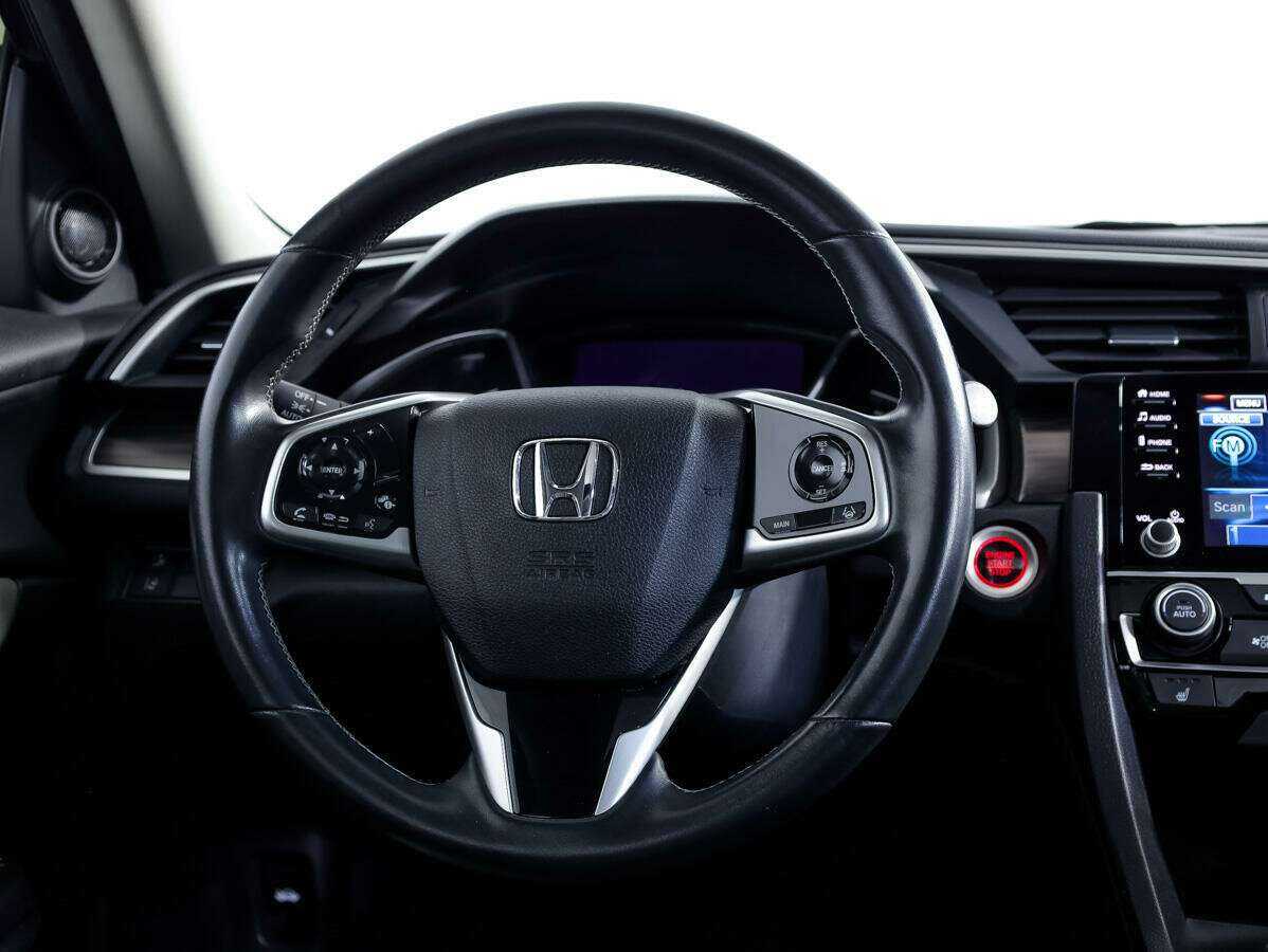 Honda Civic с пробегом — 2019 год. Фото: #20