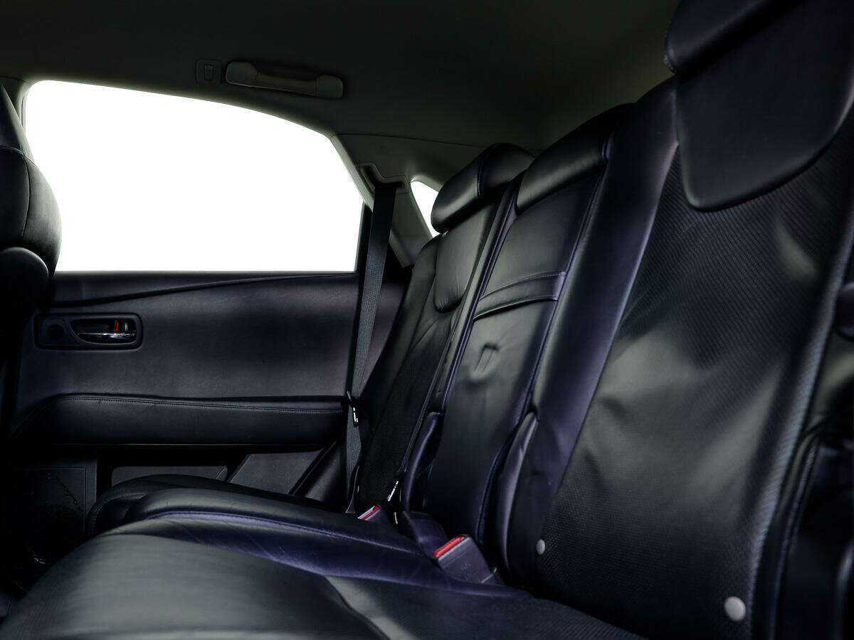 Lexus RX с пробегом — 2012 год. Фото: #8