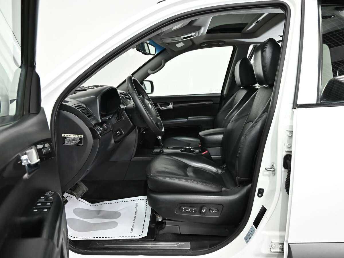 Kia Mohave с пробегом — 2012 год. Фото: #8