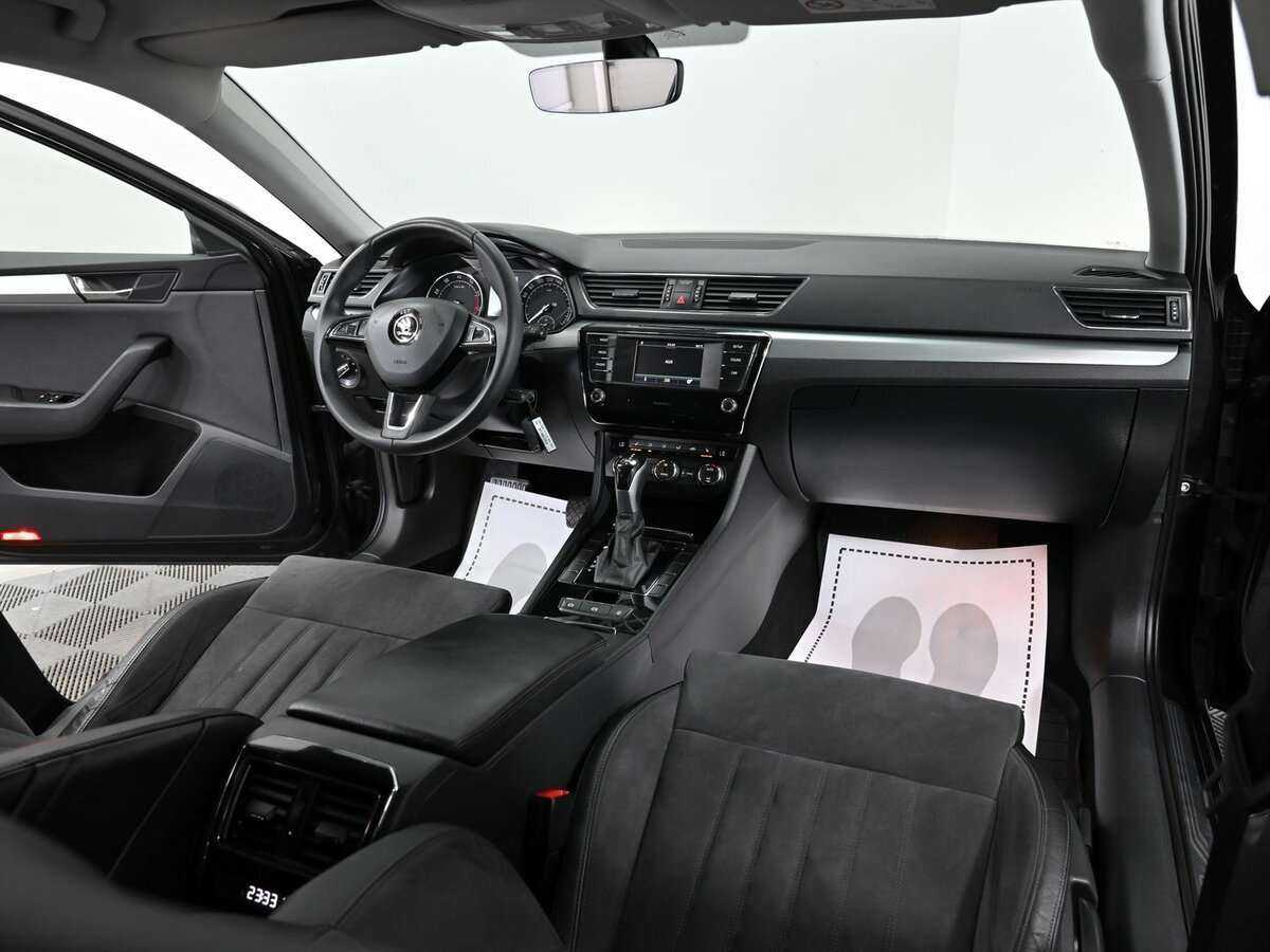 Skoda Superb с пробегом — 2016 год. Фото: #4