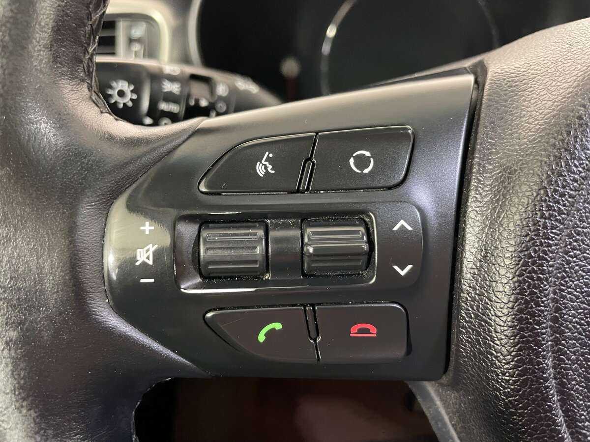 Kia Sorento с пробегом — 2016 год. Фото: #16