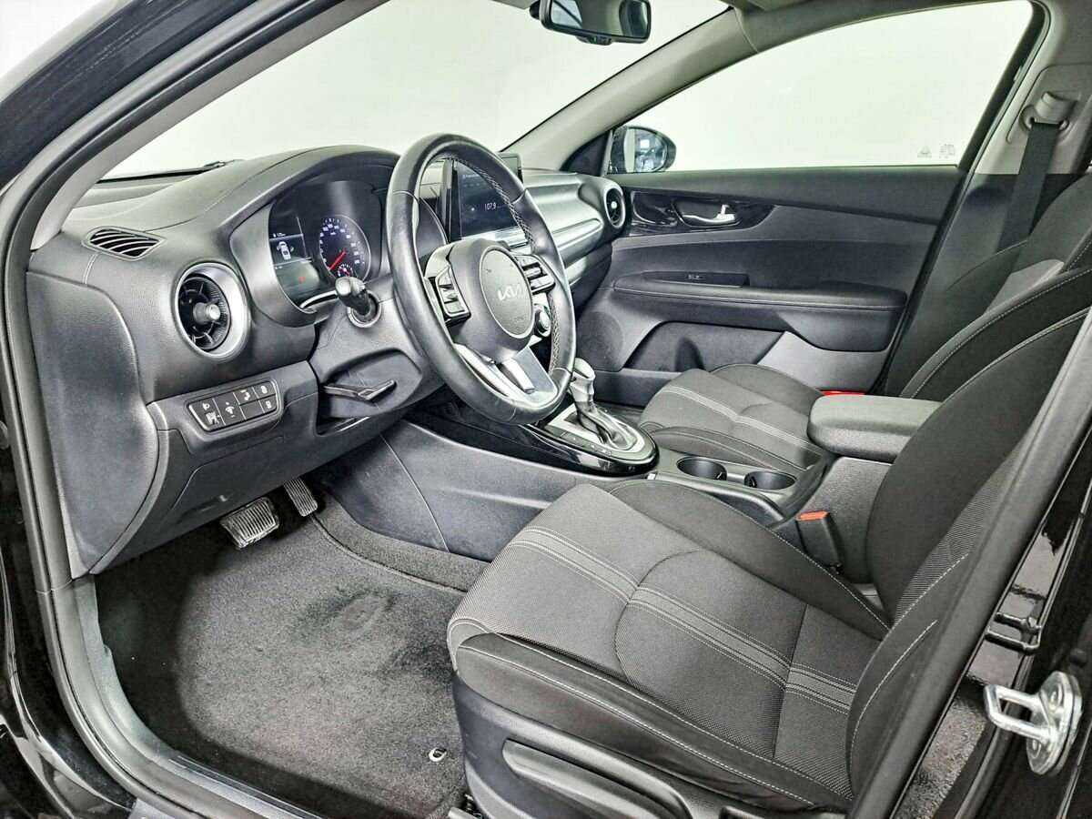 Kia Cerato с пробегом — 2021 год. Фото: #13