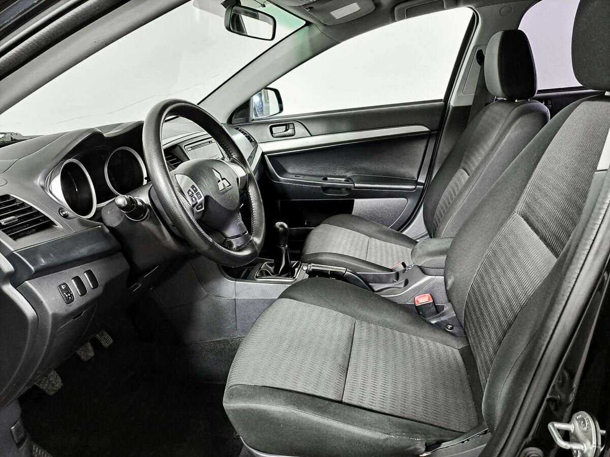 Mitsubishi Lancer с пробегом — 2012 год. Фото: #14