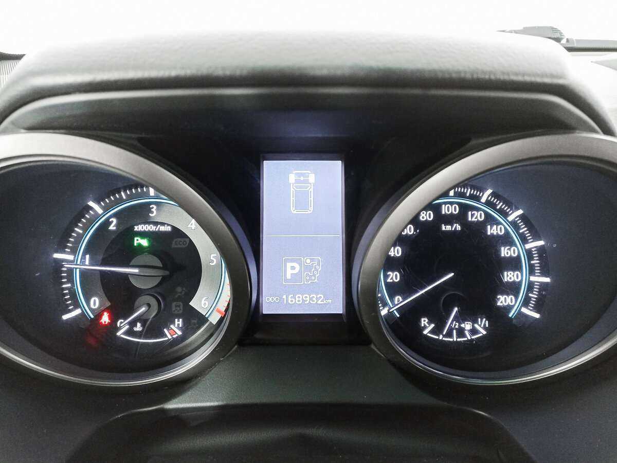 Toyota Land Cruiser Prado с пробегом — 2012 год. Фото: #8