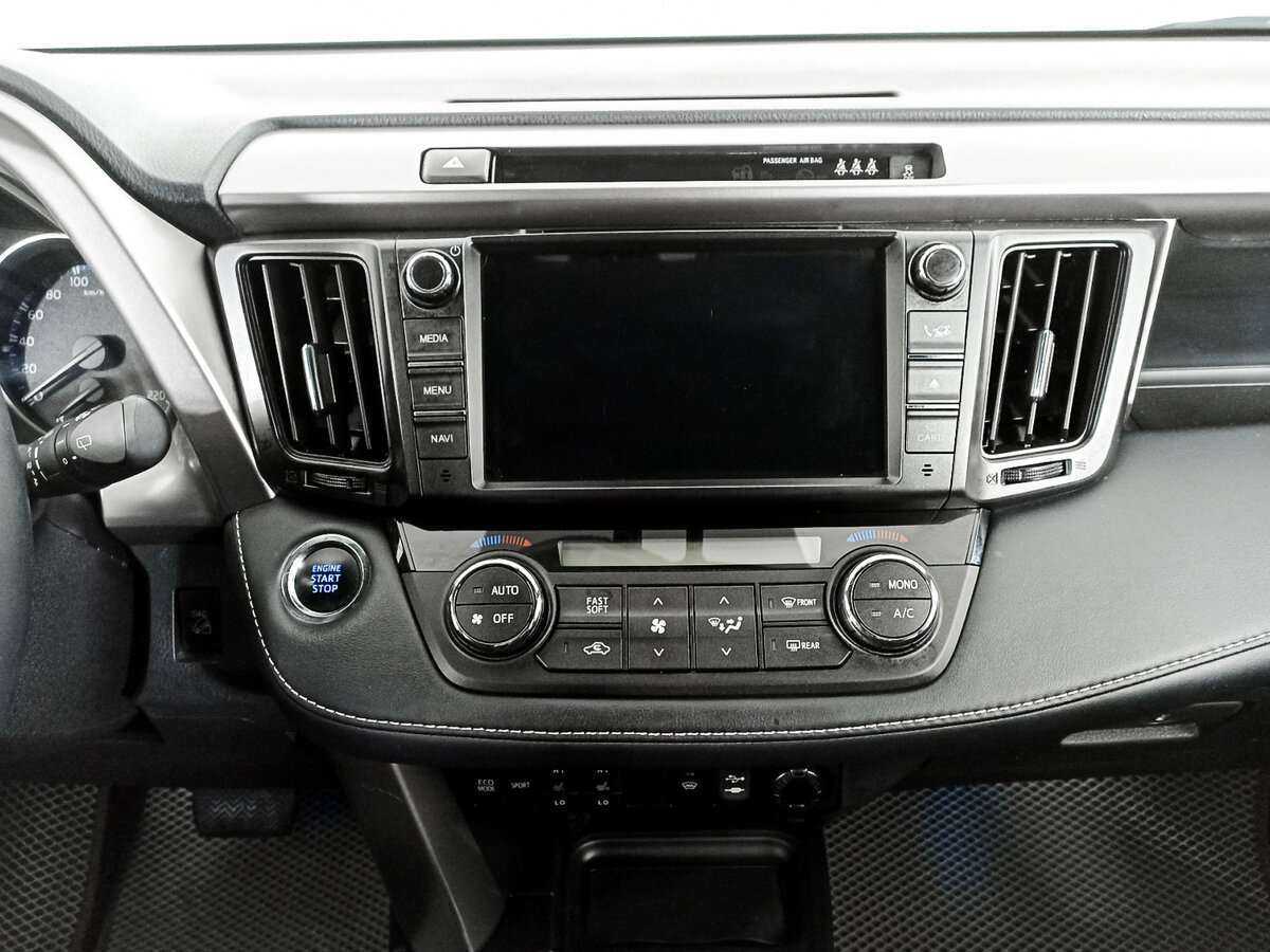 Toyota RAV4 с пробегом — 2019 год. Фото: #14