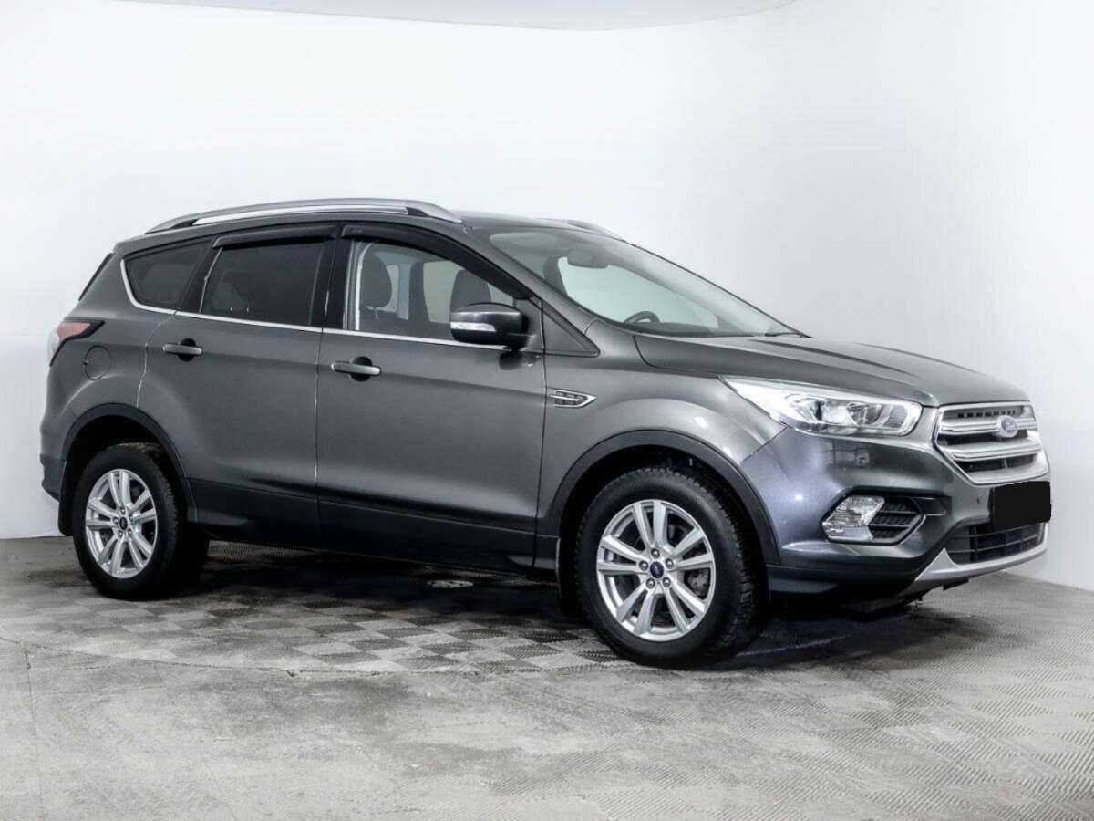 Ford Kuga с пробегом — 2018 год. Фото: #2