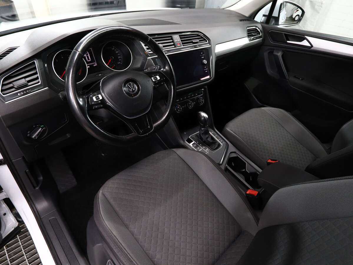 Volkswagen Tiguan с пробегом — 2019 год. Фото: #6