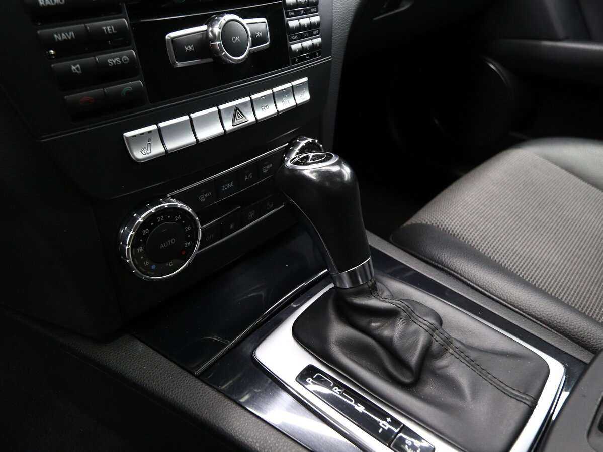 Mercedes-Benz C-Класс с пробегом — 2012 год. Фото: #8